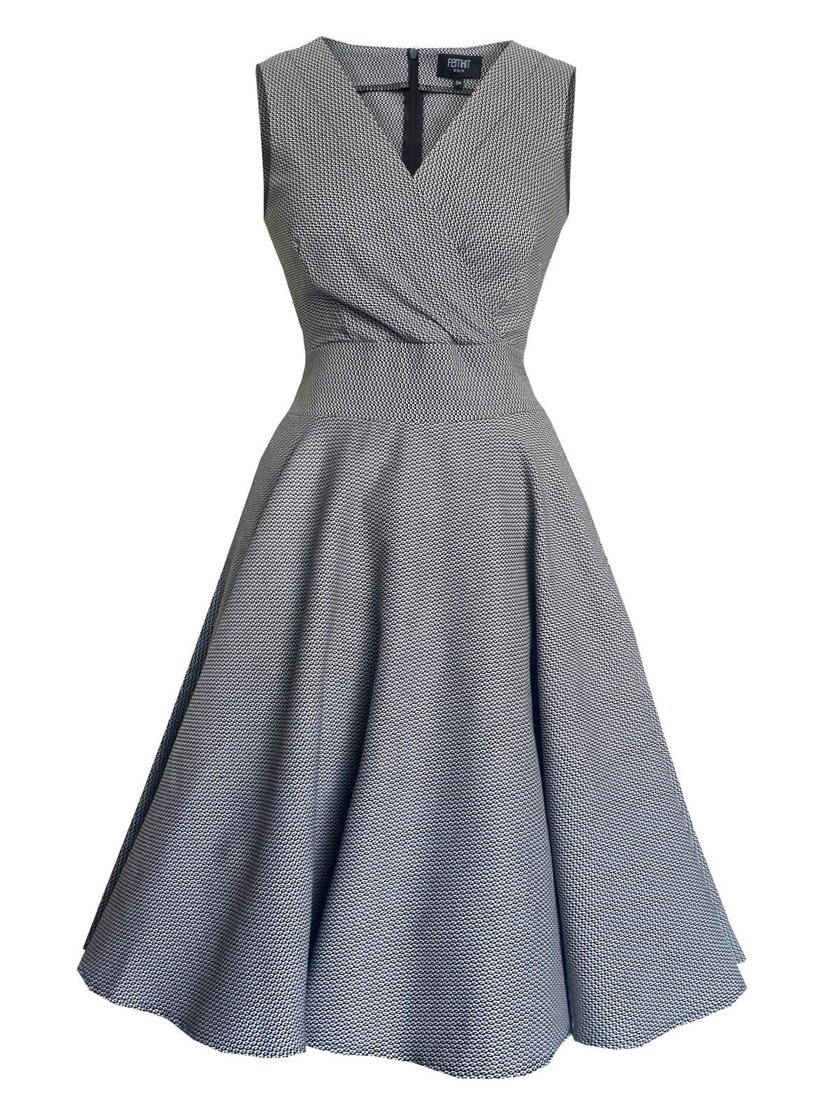 FEMKIT DRESS M.A.R.I.K.E